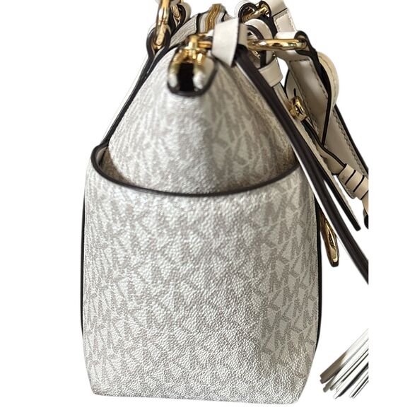 Michael Kors Selma Jet Set Medium Tote Satchel Bag Vanilla MK Logo Gold Hardware - Picture 4 of 9